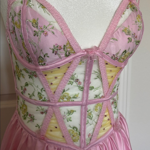 For Love & Lemons 💕 Camila slip dress size small pink and yellow corset dress - Picture 6 of 10